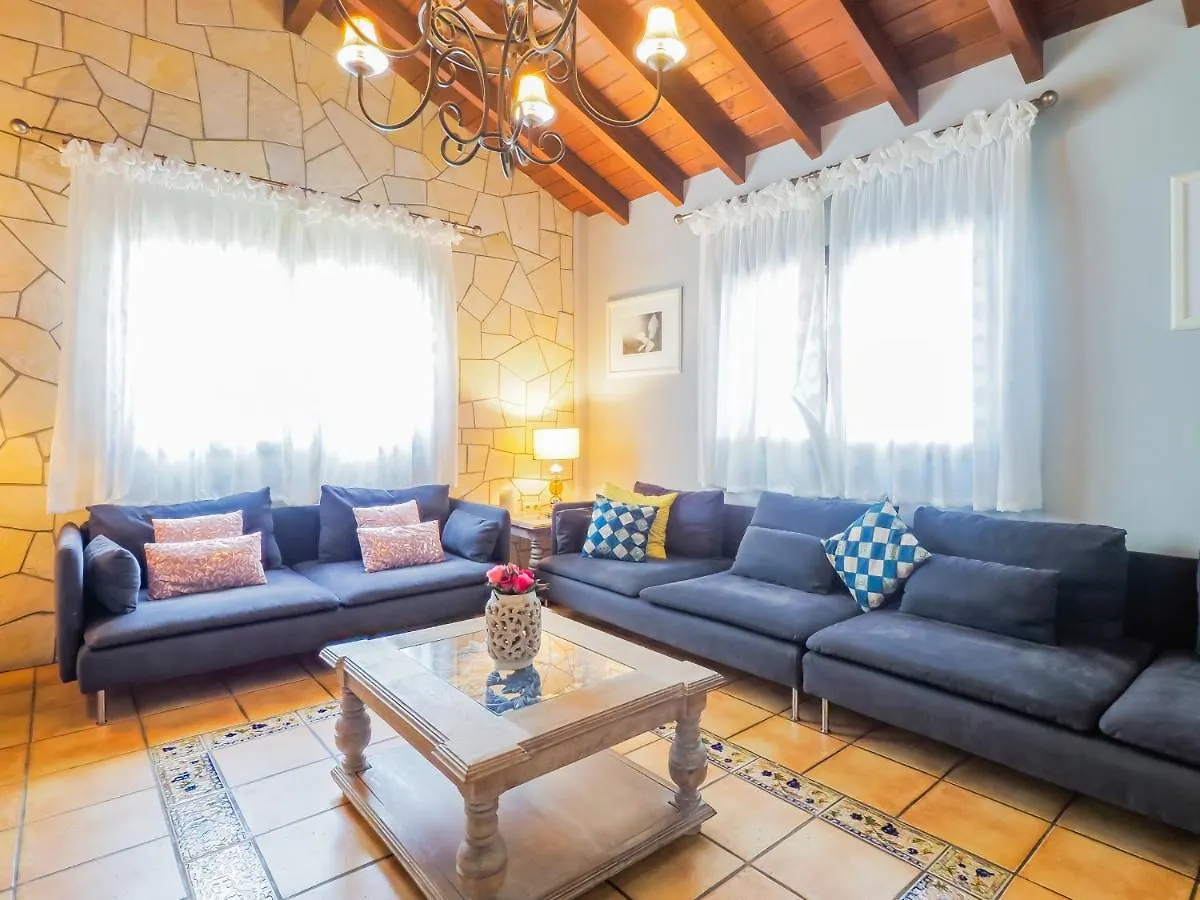 Cubo'S Villa Llanos De La Plata Alhaurín de la Torre 0*,  İspanya